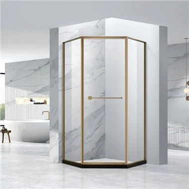 Cuarto de ducha con forma de diamante