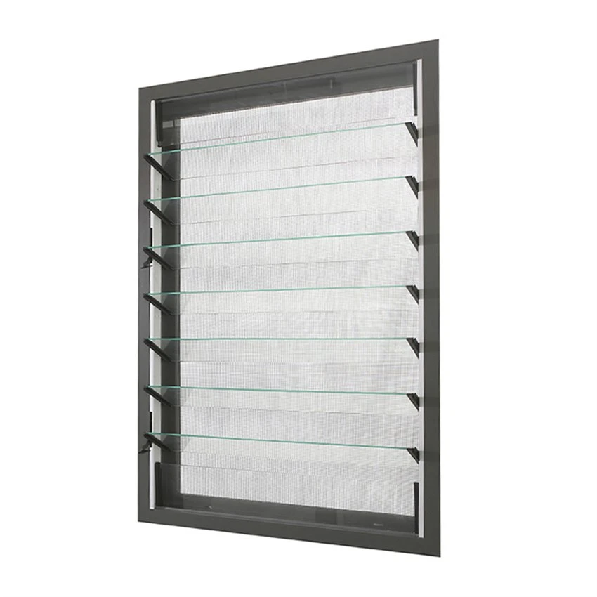 Persianas de aluminio con cristal.