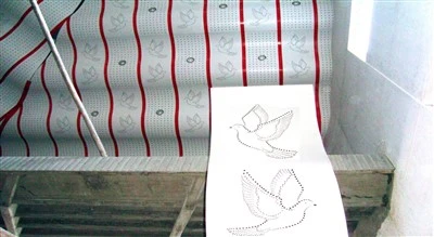 El panel de techo de aluminio perforado artístico de los paneles de revestimiento de la decoración de la pared del modelo